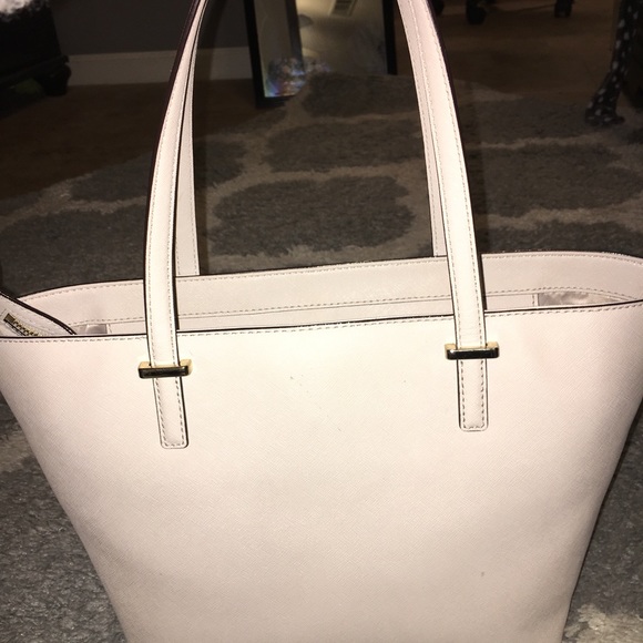Kate Spade Purse - Picture 2 of 4